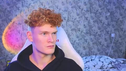 LUCASRYANPVT IS OPEN online show from 02.20.25