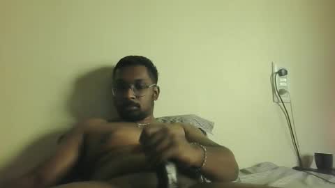 Snapshot of chennaibull1011 chatting on 03.05.26 chennaibull1011 online show from 03.05.26