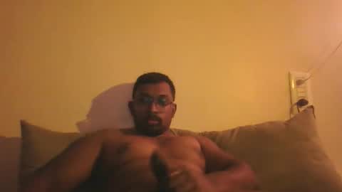 Snapshot of chennaibull1011 chatting on 04.04.26 chennaibull1011 online show from 04.04.26