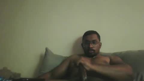 Snapshot of chennaibull1011 chatting on 04.09.26 chennaibull1011 online show from 04.09.26