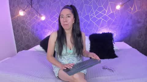 CHENOVA online show from 05.28.26