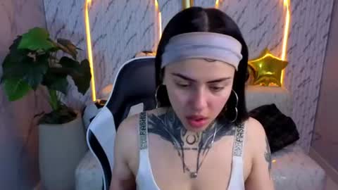 Snapshot of cherry_bloom_tx chatting on 07.14.26 Follow me.. Live 730 to 1400 online show from 07.14.26