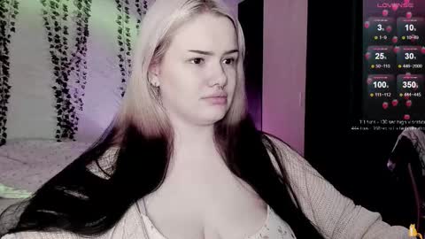 cherry_elfcat online show from 02.01.26