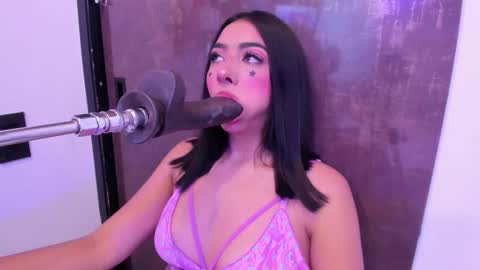 Snapshot of cherry_skinny_ chatting on 03.11.26 ANNY online show from 03.11.26