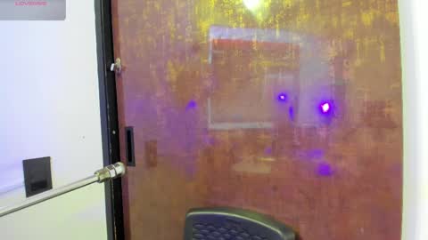 Snapshot of cherry_skinny_ chatting on 04.06.26 ANNY online show from 04.06.26