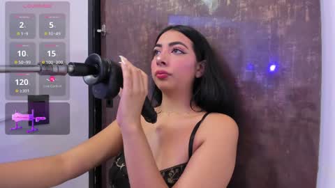 Snapshot of cherry_skinny_ chatting on 04.10.26 ANNY online show from 04.10.26