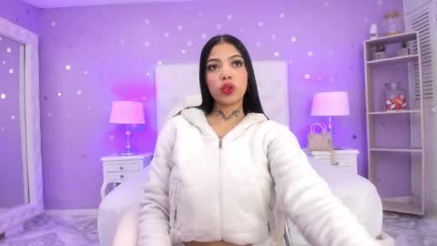 Snapshot of cherry_sussan chatting on 02.20.25 Sussan Cherry online show from 02.20.25