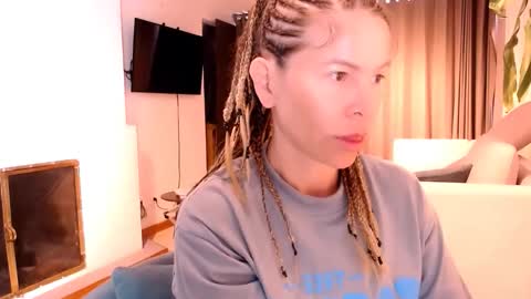 Anna online show from 02.02.26