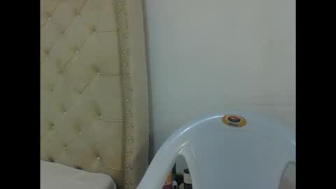 cherry online show from 11.03.25