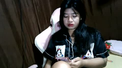 Snapshot of cherrykisses29 chatting on 07.20.26 Cherry online show from 07.20.26