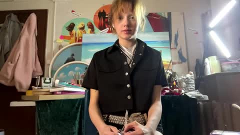 Snapshot of cherrylcornes chatting on 04.25.26 Nika online show from 04.25.26