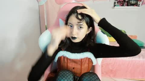 Snapshot of cherrymafer666 chatting on 12.23.24 cherrycute666 online show from 12.23.24