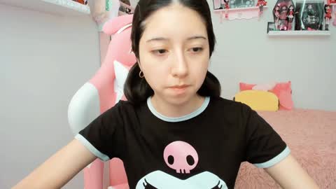 Snapshot of cherrymafer666 chatting on 01.17.25 cherrycute666 online show from 01.17.25