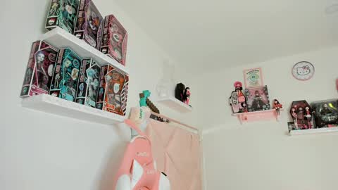 Snapshot of cherrymafer666 chatting on 01.18.25 cherrycute666 online show from 01.18.25