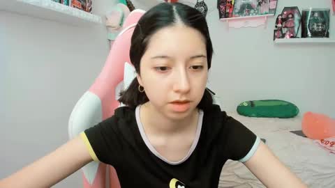 Snapshot of cherrymafer666 chatting on 02.12.25 cherrycute666 online show from 02.12.25