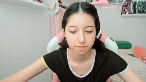 Snapshot of cherrymafer666 chatting on 02.12.25 cherrycute666 online show from 02.12.25