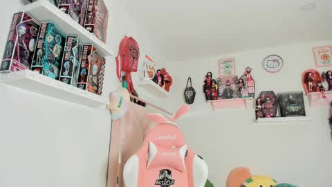 Snapshot of cherrymafer666 chatting on 02.16.25 cherrycute666 online show from 02.16.25