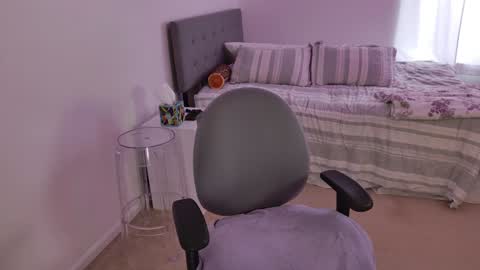 Cheravona   CherryVonFairy online show from 10.15.25