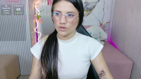 Snapshot of chiara_tay chatting on 05.22.26 Chiara online show from 05.22.26