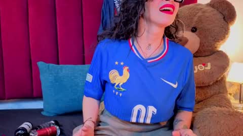 CHIARA online show from 07.04.26