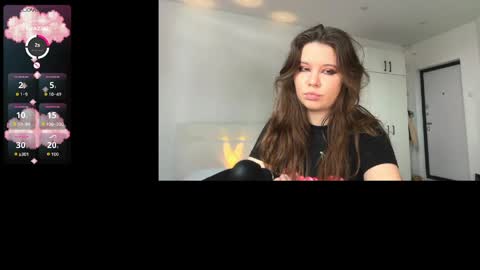 Snapshot of chiculya chatting on 05.22.26 chiculya online show from 05.22.26