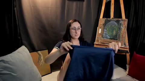 Nina   online show from 05.23.26