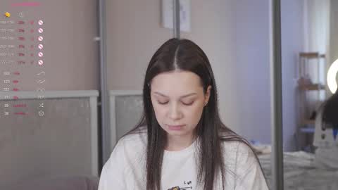 Snapshot of chillgirlll chatting on 02.26.26 Nicole online show from 02.26.26