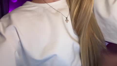 Snapshot of chillgoddess chatting on 12.05.25 Goddess Vika - owner of all ur money online show from 12.05.25