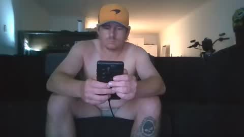 chillstihl1111 online show from 12.13.25