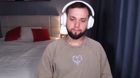Snapshot of chilly__willy chatting on 07.19.26 Mark online show from 07.19.26