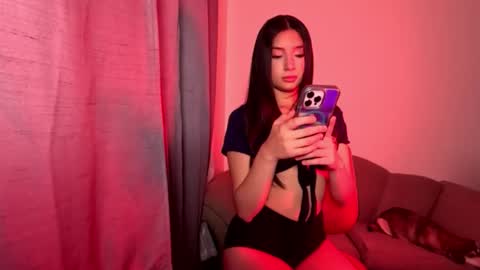 Snapshot of chinicr18 chatting on 03.20.26 chinicr18 online show from 03.20.26