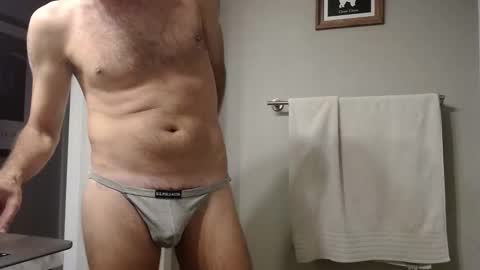 Snapshot of chitownaries82 chatting on 11.01.25 Chitown Aries online show from 11.01.25