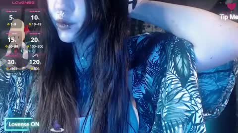 Snapshot of chloe_crystall_killer chatting on 05.01.26 chloe_crystall_killer online show from 05.01.26