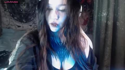 Snapshot of chloe_crystall_killer chatting on 05.21.26 chloe_crystall_killer online show from 05.21.26