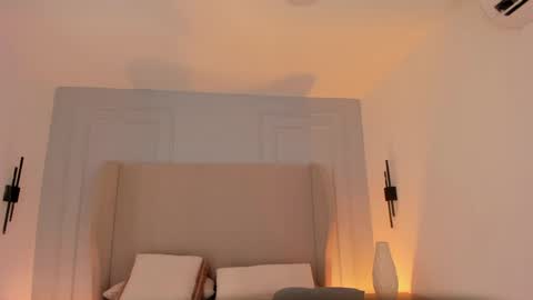 Chloe online show from 04.05.26