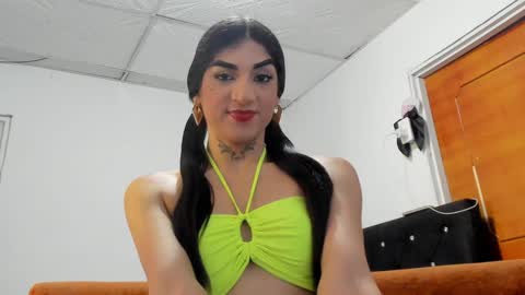 Snapshot of chloe_evanx_ chatting on 01.17.25 Chloe Evanx  online show from 01.17.25