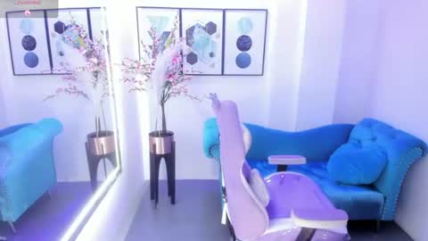 Chloe  online show from 07.17.26