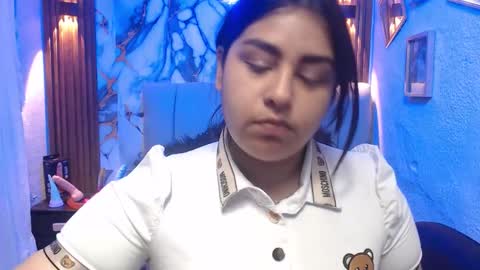 chloe_smith5 online show from 02.02.26