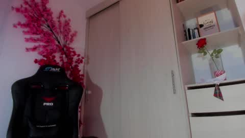 Snapshot of chloe_sweet7 chatting on 05.30.26 Chloe Miller online show from 05.30.26