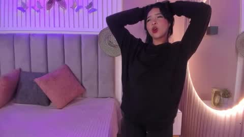   online show from 09.21.25