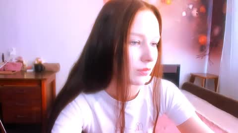 Snapshot of chloe_wifey chatting on 07.17.26 chloe wifey online show from 07.17.26