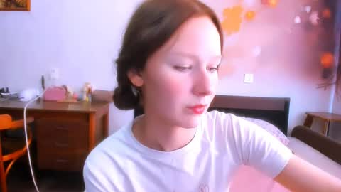 Snapshot of chloe_wifey chatting on 07.18.26 chloe wifey online show from 07.18.26