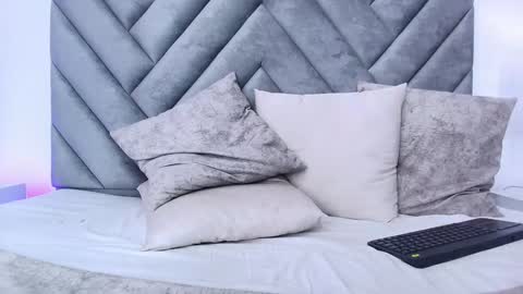 chloe_wilson7 online show from 01.31.25