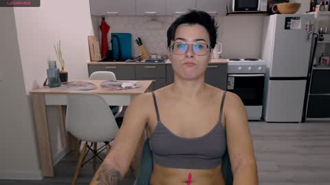 Eva and Sandra online show from 12.02.24