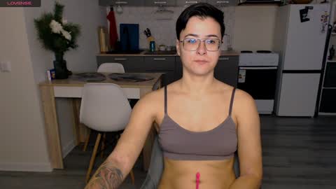 Eva and Sandra online show from 12.20.24