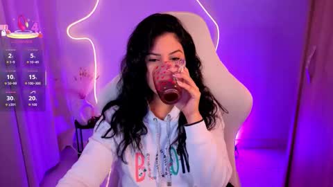 Chloe online show from 03.28.26