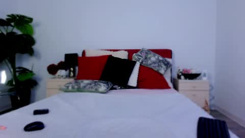 Chloe online show from 03.26.26