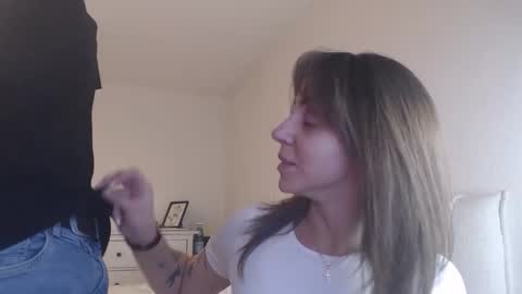 Snapshot of chloecumzz chatting on 11.09.25 chloecumzz online show from 11.09.25