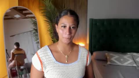 Chloe fixxx online show from 06.10.26