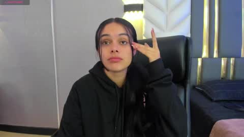  Chloe Harper  online show from 04.09.26